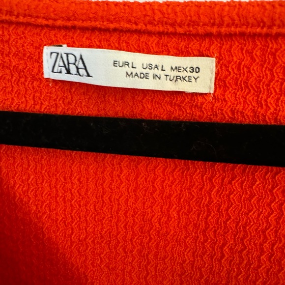 SOLD Orange Zara Cropped Top - Size XXL(?) - Read listing! - Picture 2 of 2